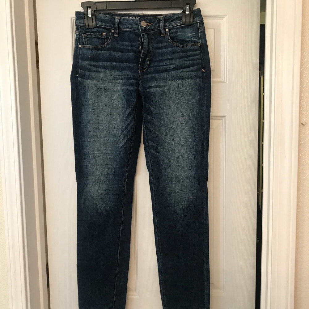 American eagle women’s size 10 long skinny